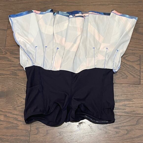 Athleta Electric Geo Speed Skort Size XS - Picture 7 of 9